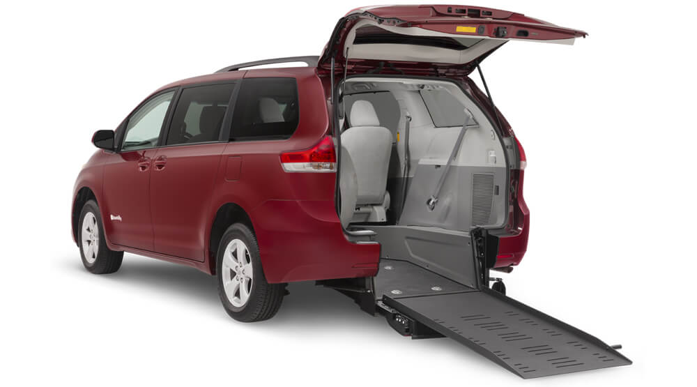 Toyota Sienna Rearentry Wheelchair Van
