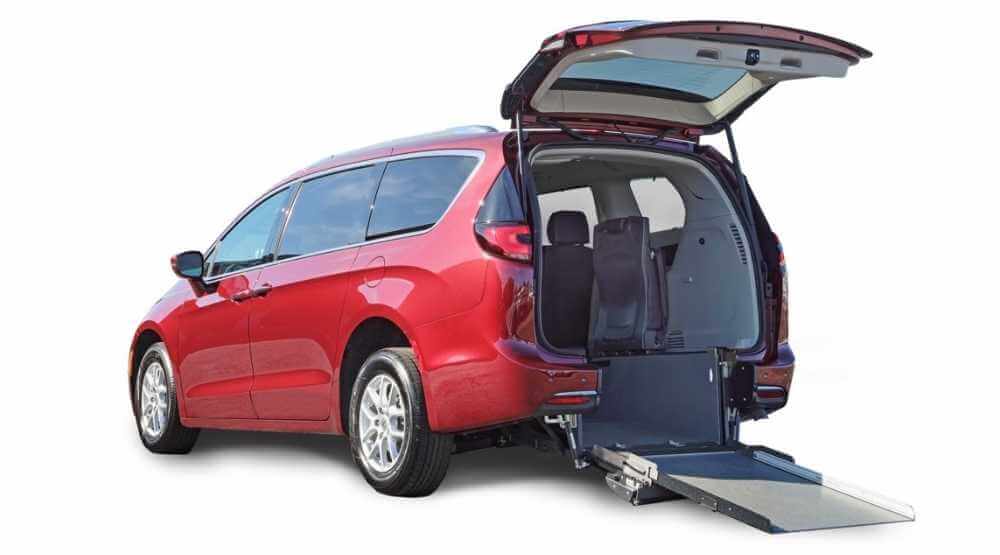 Chrysler Voyager with Driverge Flex4 Manual Conversion