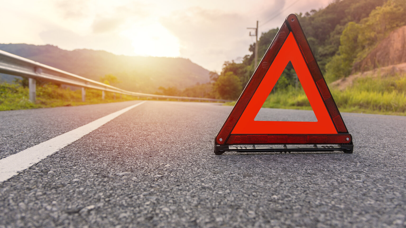 Road Safety Tips During a Vehicle Breakdown MobilityWorks